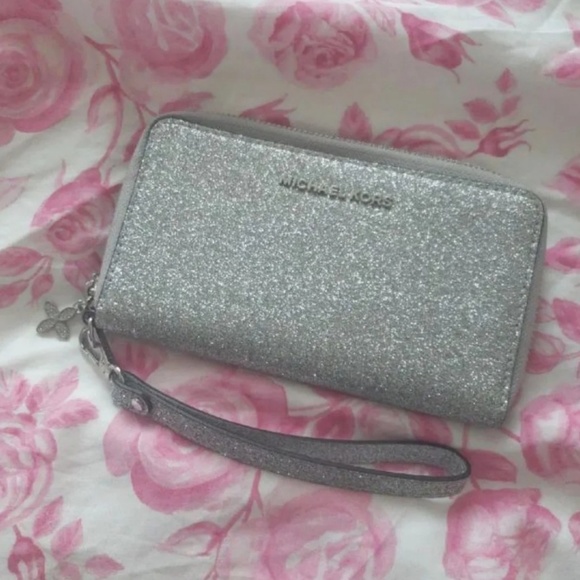 Michael Kors Handbags - Mk michael kors alex glitter wallet wristlet
